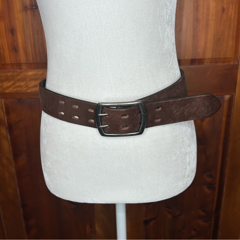 Old Navy Brown Men's SZ S Leather Belt Western Country Timeless Everyday Casual